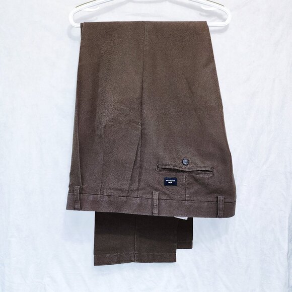 Chocolate Brown Pleated Trousers for Men - Picture 4 of 9